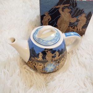 Mini Tea pot, Illumicrate mount Olympus